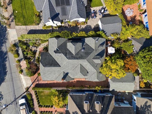 760 Edgewood Road, San Mateo, CA 94402