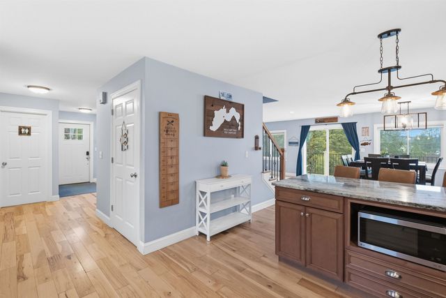 57 Leatherstocking Lane, Gilmanton, NH 03237