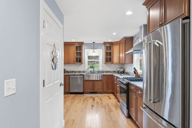 57 Leatherstocking Lane, Gilmanton, NH 03237