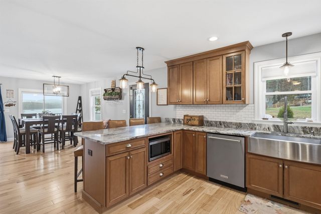 57 Leatherstocking Lane, Gilmanton, NH 03237