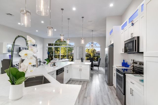 10726 Greenbriar Villa Drive, Lake Worth, FL 33449