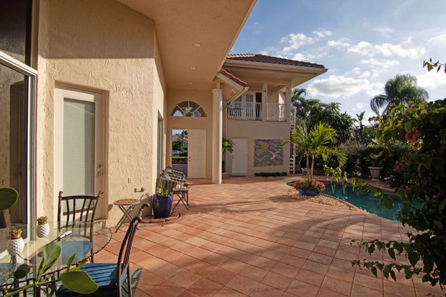 10726 Greenbriar Villa Drive, Lake Worth, FL 33449