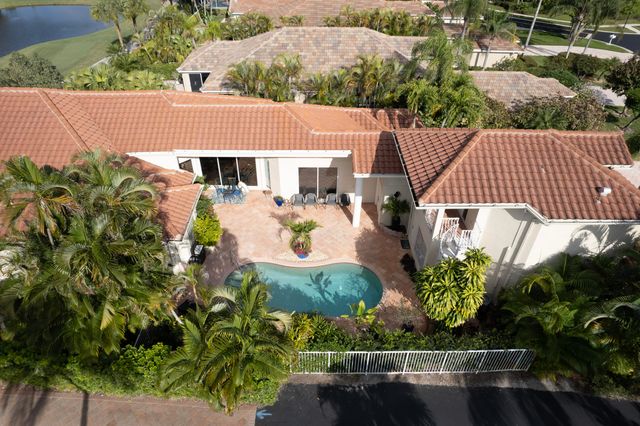 10726 Greenbriar Villa Drive, Lake Worth, FL 33449