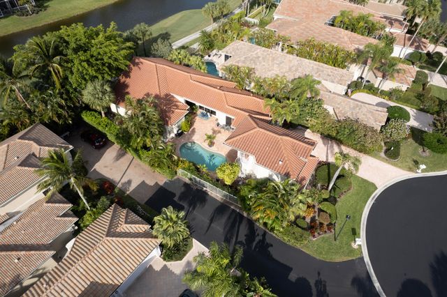 10726 Greenbriar Villa Drive, Lake Worth, FL 33449
