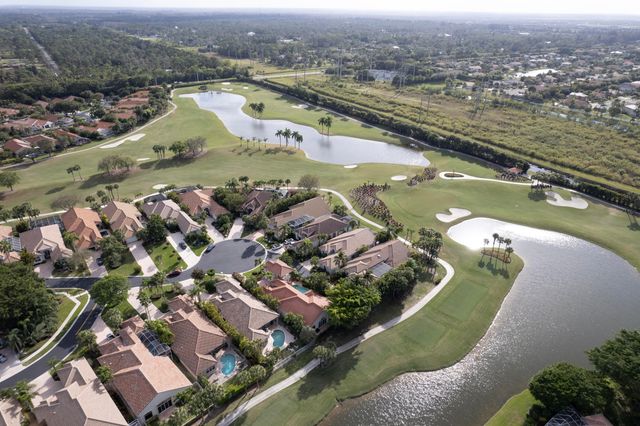 10726 Greenbriar Villa Drive, Lake Worth, FL 33449