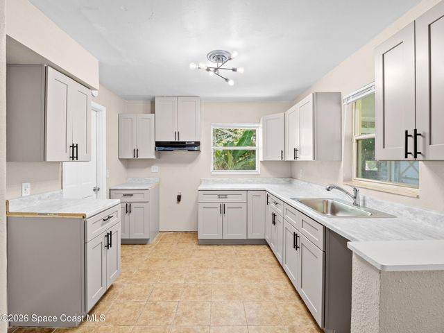21 Lime Avenue, Rockledge, FL 32955