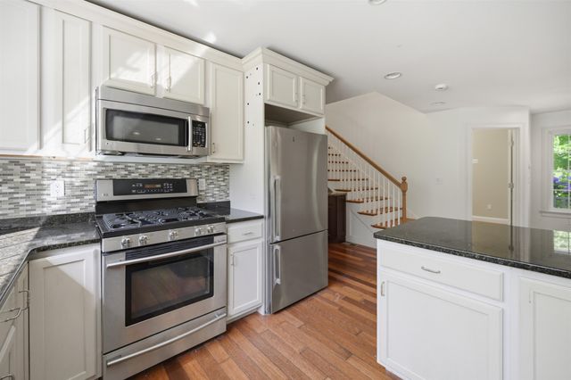 66 Tibbetts Road, Fremont, NH 03044