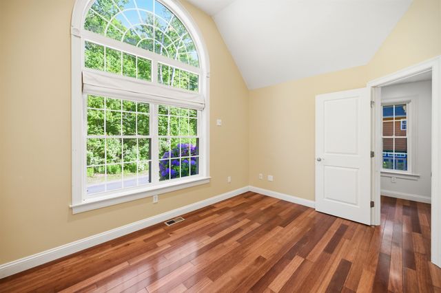66 Tibbetts Road, Fremont, NH 03044