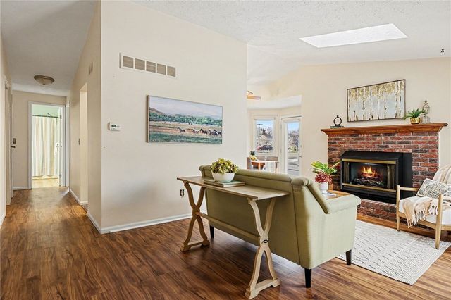 2 Flower Dale Drive, Greece, NY 14626