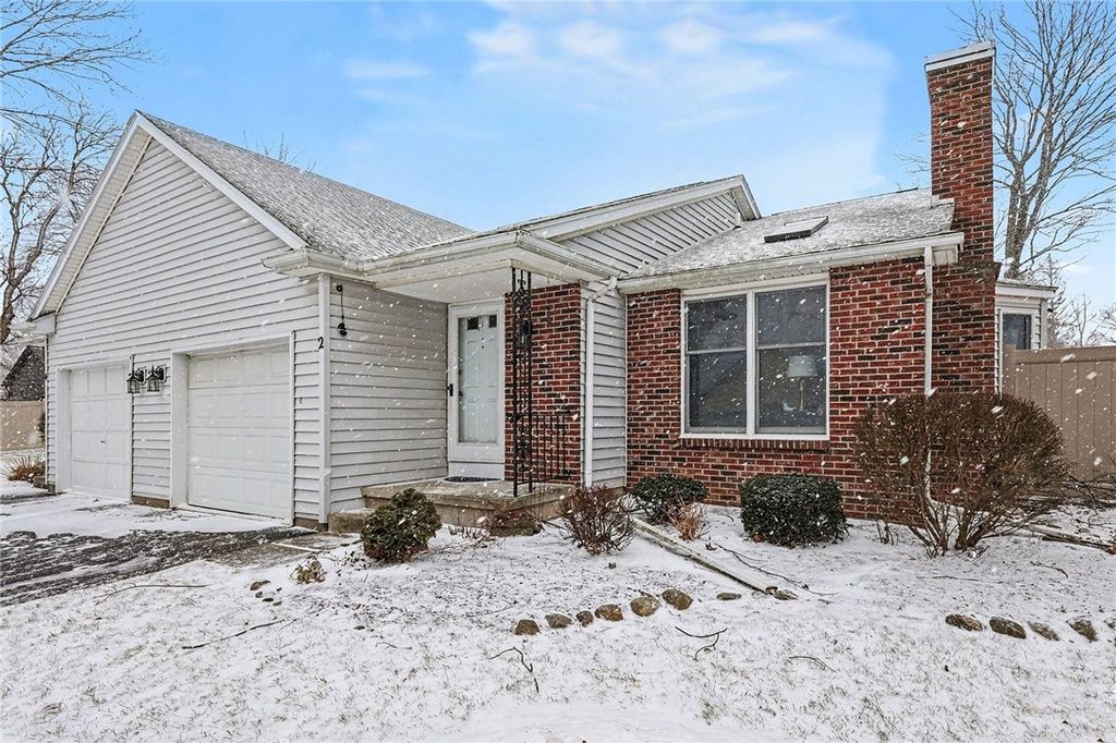 2 Flower Dale Drive, Greece, NY 14626