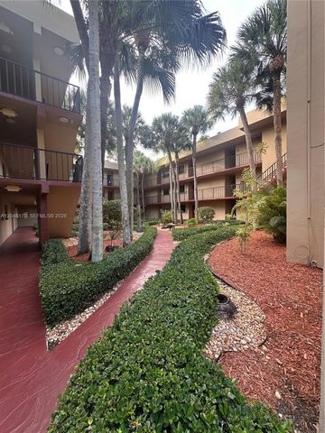 10845 SW 112th Ave 211, Miami, FL 33176