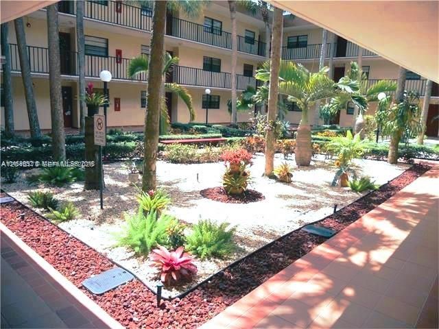10845 SW 112th Ave 211, Miami, FL 33176