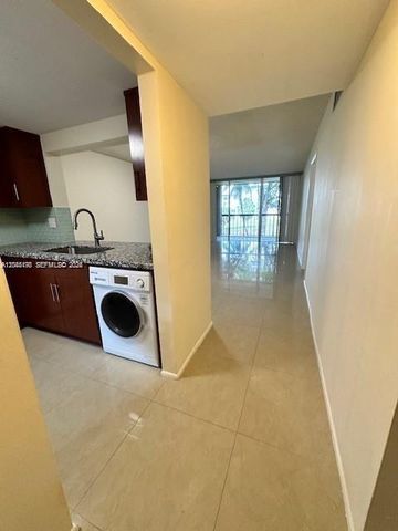 10845 SW 112th Ave 211, Miami, FL 33176