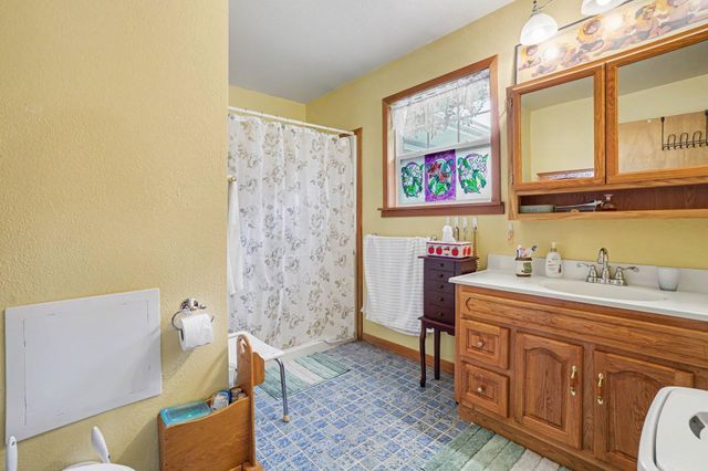 1946 Nazareth Road, Kalamazoo Twp, MI 49048