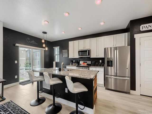 5484 Blue Lunar Ln, Castle Rock, CO 80104