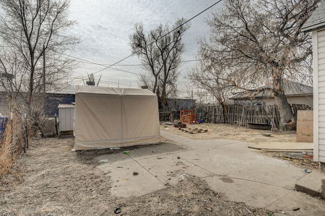 1121 AVENUE B, Council Bluffs, IA 51501