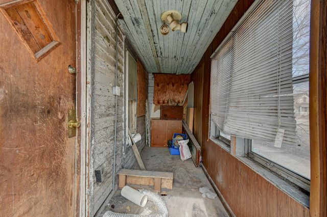 1121 AVENUE B, Council Bluffs, IA 51501