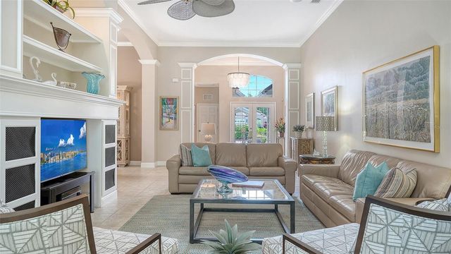 7928 SUNTREE GLEN, Bradenton, FL 34202