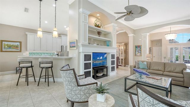7928 SUNTREE GLEN, Bradenton, FL 34202
