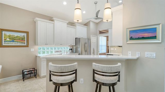 7928 SUNTREE GLEN, Bradenton, FL 34202