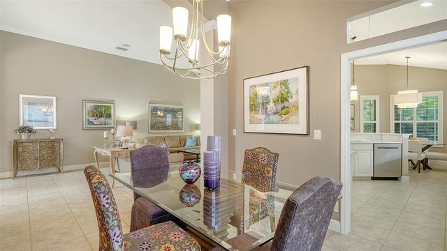 7928 SUNTREE GLEN, Bradenton, FL 34202