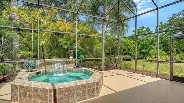 7928 SUNTREE GLEN, Bradenton, FL 34202