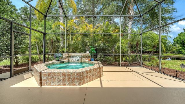 7928 SUNTREE GLEN, Bradenton, FL 34202