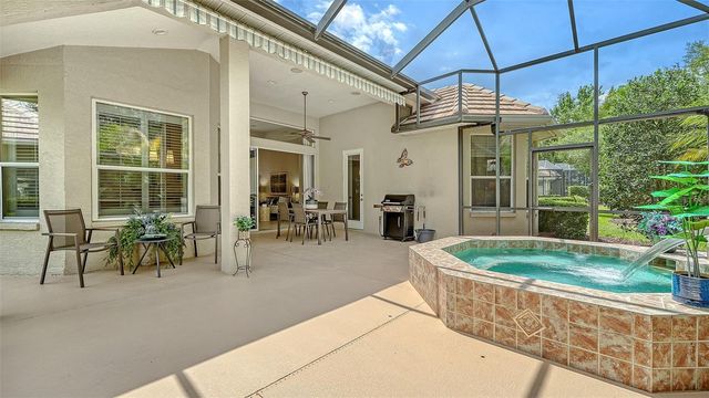 7928 SUNTREE GLEN, Bradenton, FL 34202