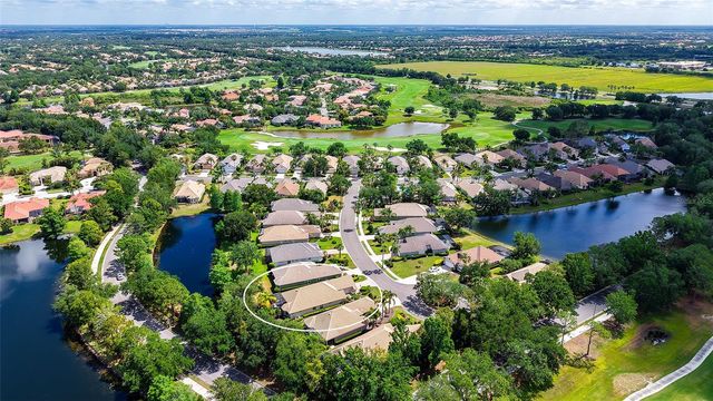 7928 SUNTREE GLEN, Bradenton, FL 34202
