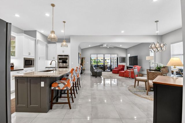 8524 Grand Prix Lane, Boynton Beach, FL 33472