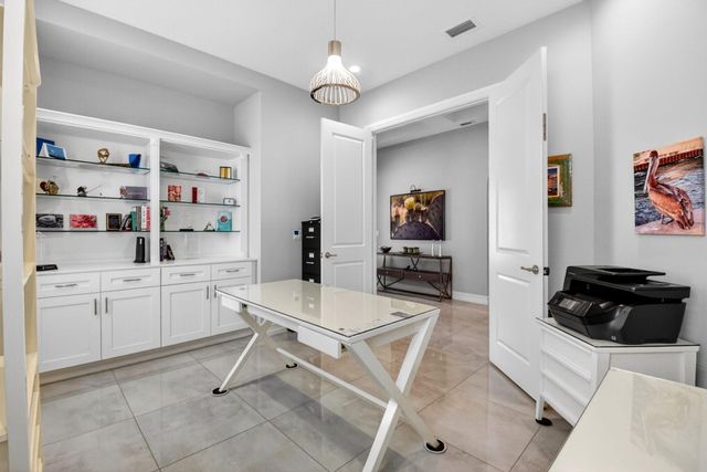 8524 Grand Prix Lane, Boynton Beach, FL 33472