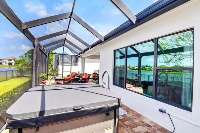 8524 Grand Prix Lane, Boynton Beach, FL 33472