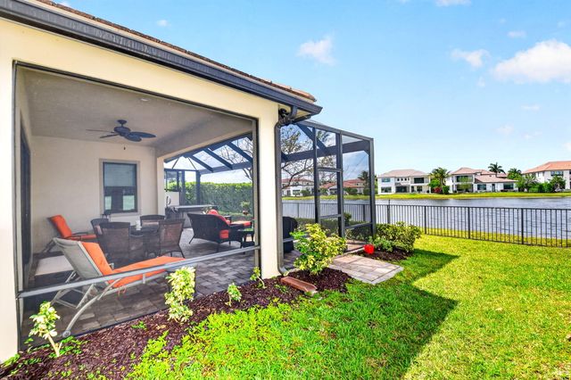 8524 Grand Prix Lane, Boynton Beach, FL 33472