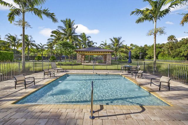8524 Grand Prix Lane, Boynton Beach, FL 33472