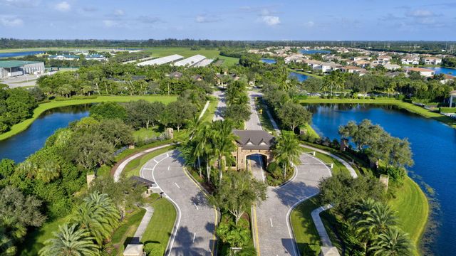 8524 Grand Prix Lane, Boynton Beach, FL 33472