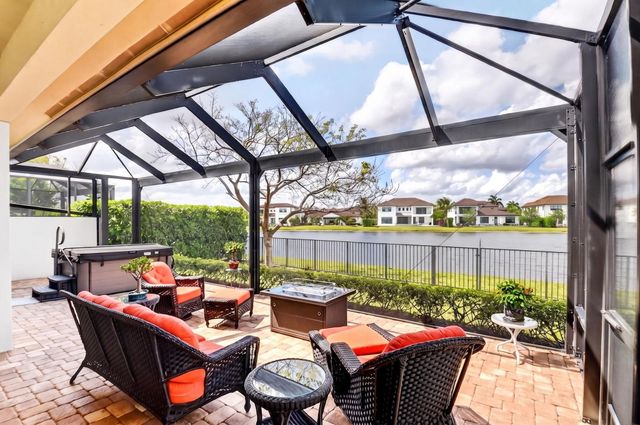 8524 Grand Prix Lane, Boynton Beach, FL 33472