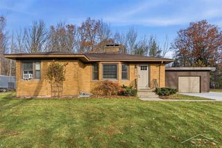 2311 E Ginter Road, Midland, MI 48640