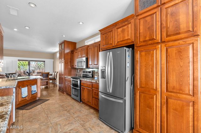 19411 N HIDDEN CANYON Drive, Surprise, AZ 85374