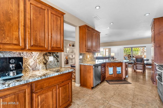 19411 N HIDDEN CANYON Drive, Surprise, AZ 85374