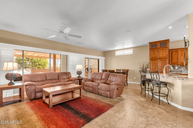 19411 N HIDDEN CANYON Drive, Surprise, AZ 85374