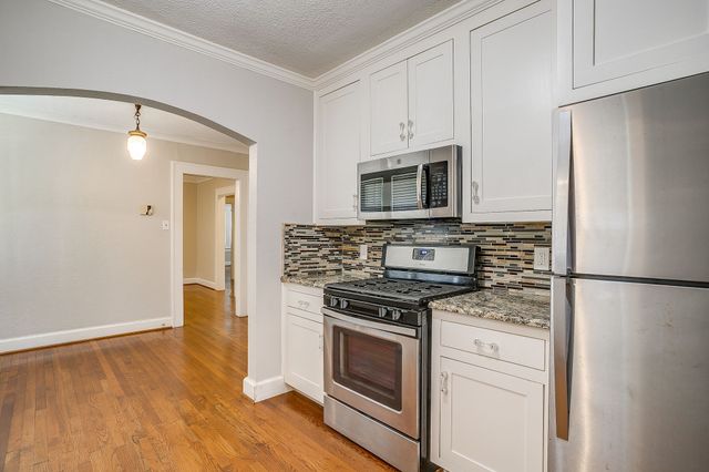 3216 Cockrell Avenue, Fort Worth, TX 76109