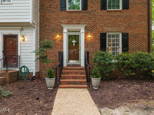 562 Weathergreen Drive, Raleigh, NC 27615