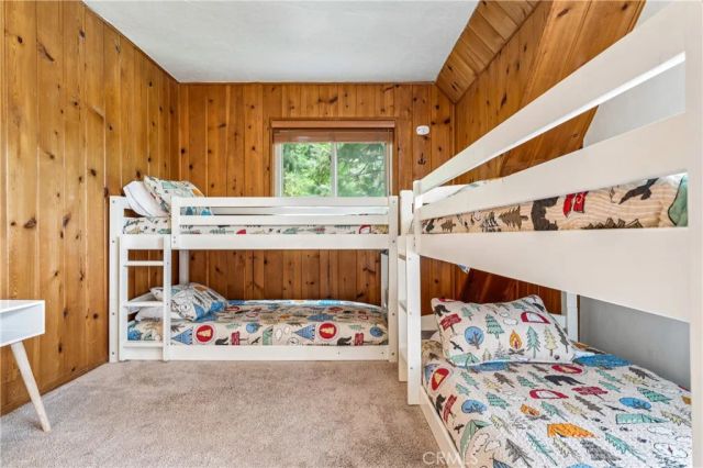 189 St Hwy 173, Lake Arrowhead, CA 92352