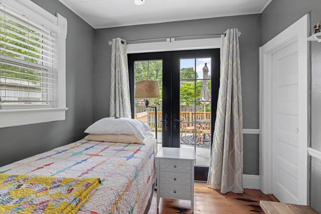 109 N 8th Street, Ozark, MO 65721