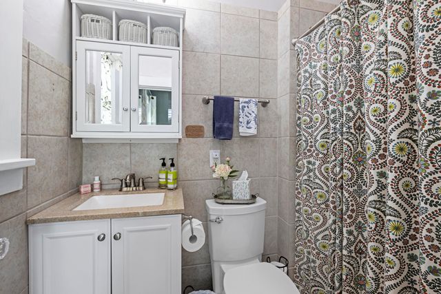 109 N 8th Street, Ozark, MO 65721