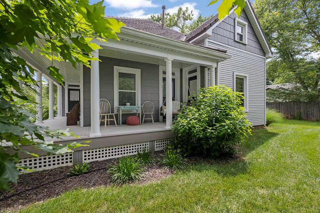 109 N 8th Street, Ozark, MO 65721