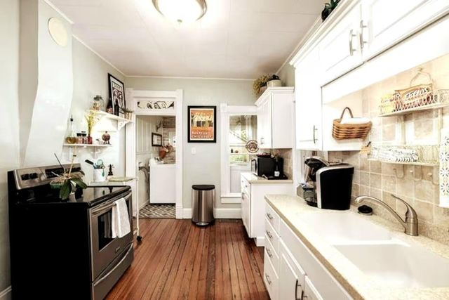 109 N 8th Street, Ozark, MO 65721