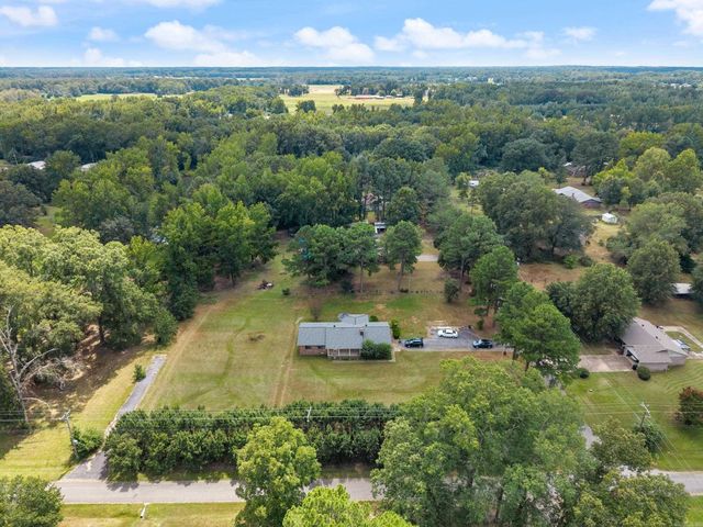 21 Center Street, Ward, AR 72176