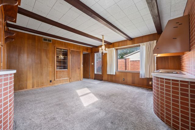 1002 Carroll Avenue, Ames, IA 50010