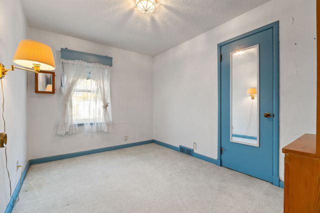 1002 Carroll Avenue, Ames, IA 50010